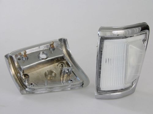 88-97 toyota hilux 4x4 ln111 ln106 ln107  rn105 clear len corner indicator light