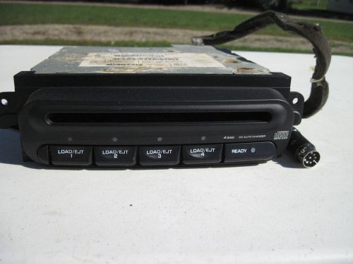 Chrysler dodge 4 disc cd player changer model no. p56038531ad 300m lhs intrepid