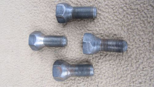 1955, 1956 packard super clipper rear wheel lug studs