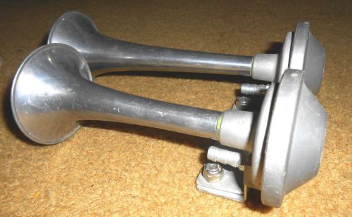 Vintage 8&#034; stebel made italy car air horn flute 854/855 e2 high low set rare