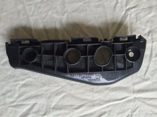 Genuine oem 09-10 toyota corolla rh front bumper retaining bracket 52115-12430