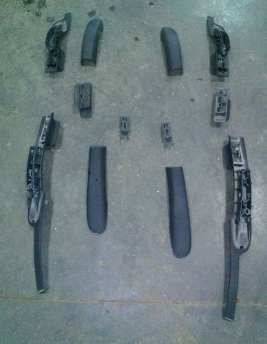 99 - 04 jeep grand cherokee roof / luggage rack mounts with covers.