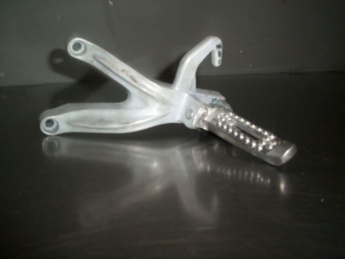 09-15 hyosung gt250r left rear back passenger peg