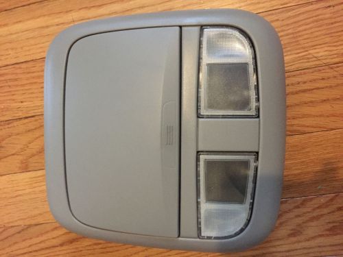 00 01 02 03 04 05 nissan sentra sunglass holder overhead frost grey map