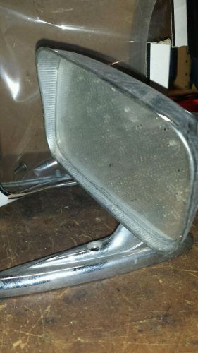 Vintage universal auto mirror