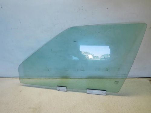 S70       1997 door glass, front 14798   #w-304