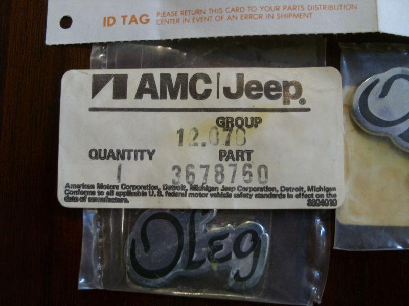 Amc matador oleg cassini emblems 2 sets nos 