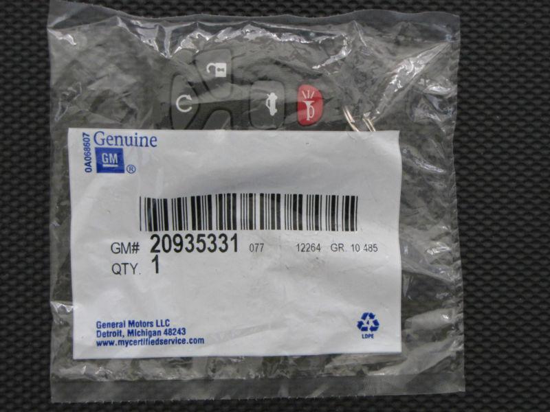 New genuine gm 5 button keyless remote transmitter part # 20935331