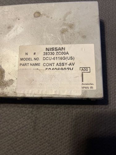 2004-2005 nissan armada titan qx56 gps display control module 28330-zc00a