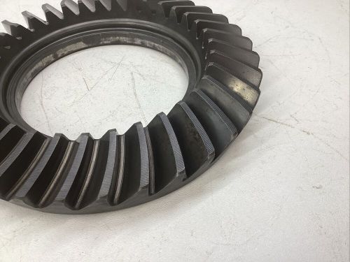 Oem ford 9&#034; in. ring and pinion gear set 3.50 ratio d2tw-4210-a / c2aw-4610-l