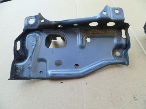 88-91 honda civic &amp; crx - battery tray holder bracket  blue