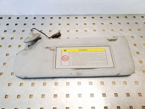 Toyota avensis t25 left sun visor 2.00 diesel 85kw 2005 25120250-