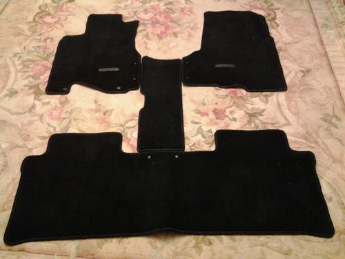 02 03 04 honda crv black carpet floor mats oem 