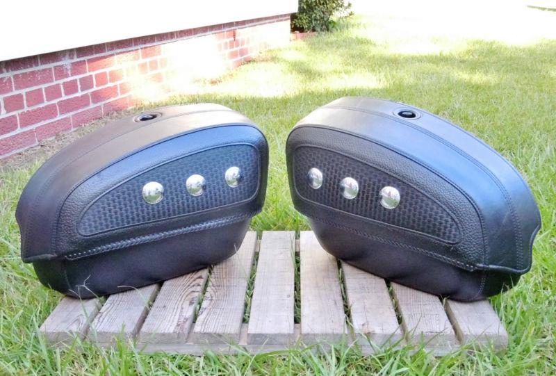 Harley davidson oem softail deluxe locking rigid flstni saddlebags saddle bags