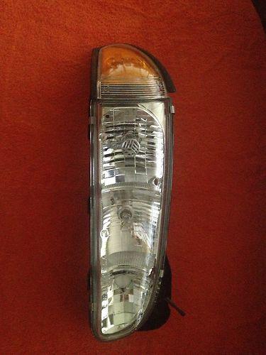 1996-99 pontiac boneville head-lamp