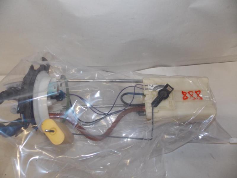 02-03 saturn vue fuel pump & sender 2002 2003 #888