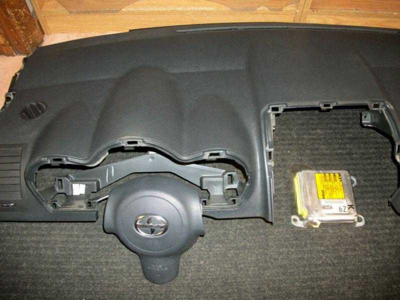 2006 - 2010 tc scion - pair air bag bags w-dash w-mod  (m1d)