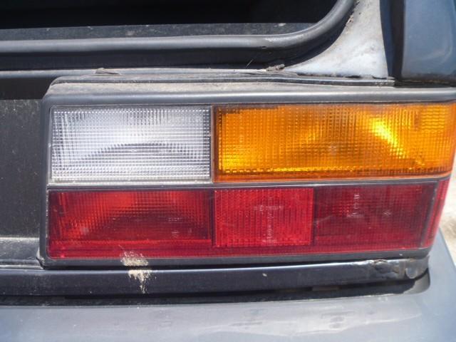 81 82 83 84 85 86 87 88 89 90 91 92 93 94 saab 900 r. tail light   319741