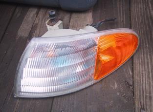 95 96 97 contour marker light blinker signal corner light drivers left lh 1995