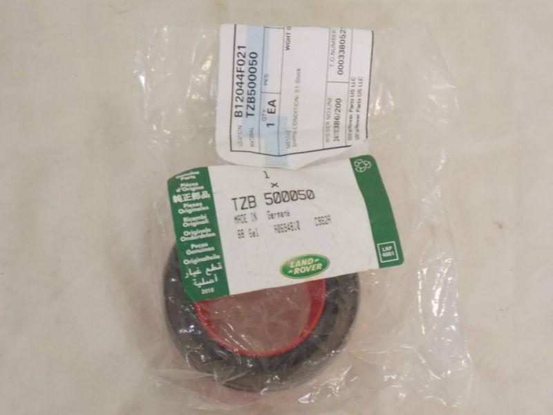 Land rover drive axle seal