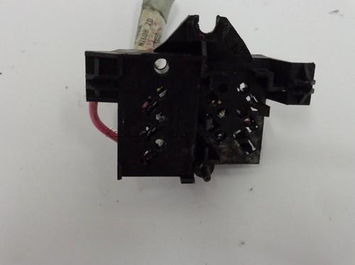 1987 ford bronco ii right passenger side power window switch harness plug