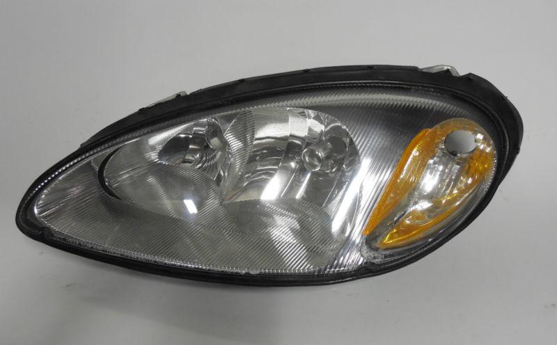 01 02 03 04 05 chrysler pt cruiser oem left headlight nice! 