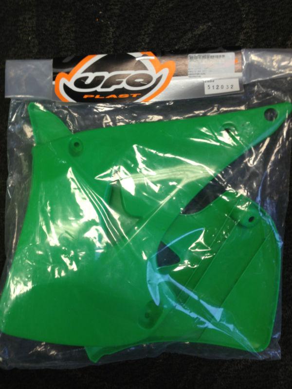 Ufo radiator scoops covers kawasaki 03-05 kx125 03-08 kx250 flo green