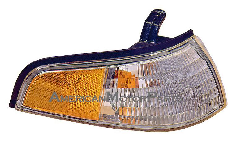 Passenger side replacement park turn signal corner light 93-96 mercury tracer