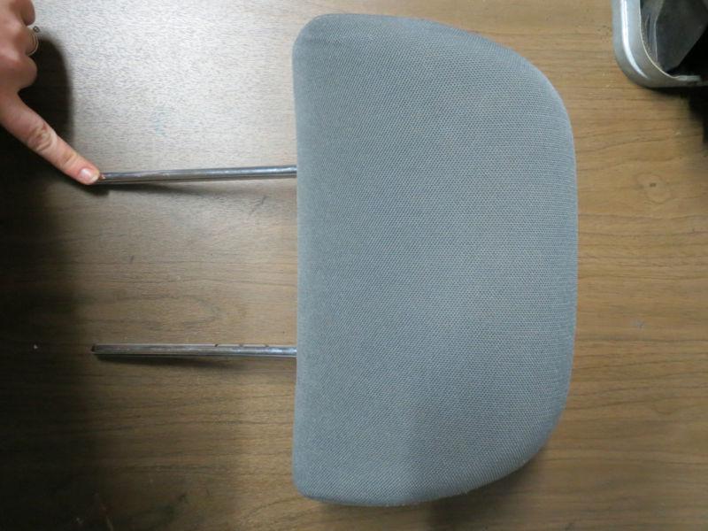 1995 mitsubishi mirage gray cloth headrest head rest - rh lh avail. oem