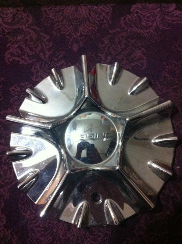 1 kasino wheels chrome center cap  6 3/8  part# 574l166  stock# 26