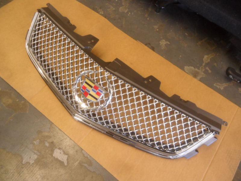 Cadillac cts-v 2009-2013 chrome radiator grille assembly gm oem original takeoff