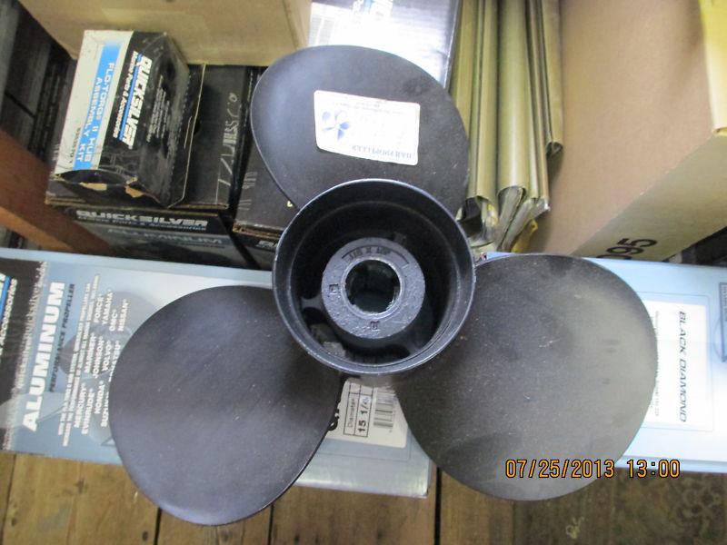 Mercury o/b & i/o propeller 48-16440a40 alum 3 blade 16 x 16 sized