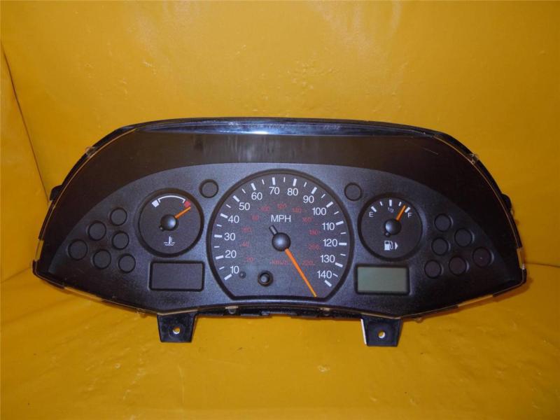 00 01 02 03 04 focus speedometer instrument cluster dash panel gauges 112,774