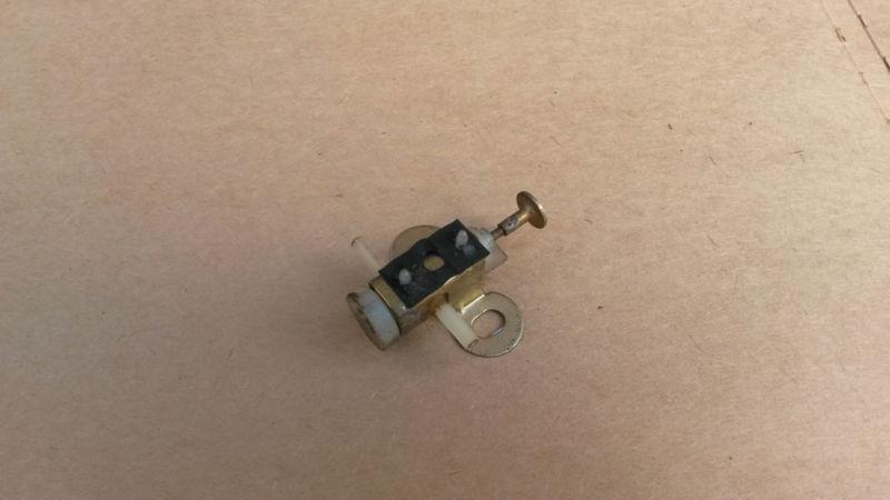 1967,1968,1969,1970 ford mustang underdash air conditioning vacuum switch