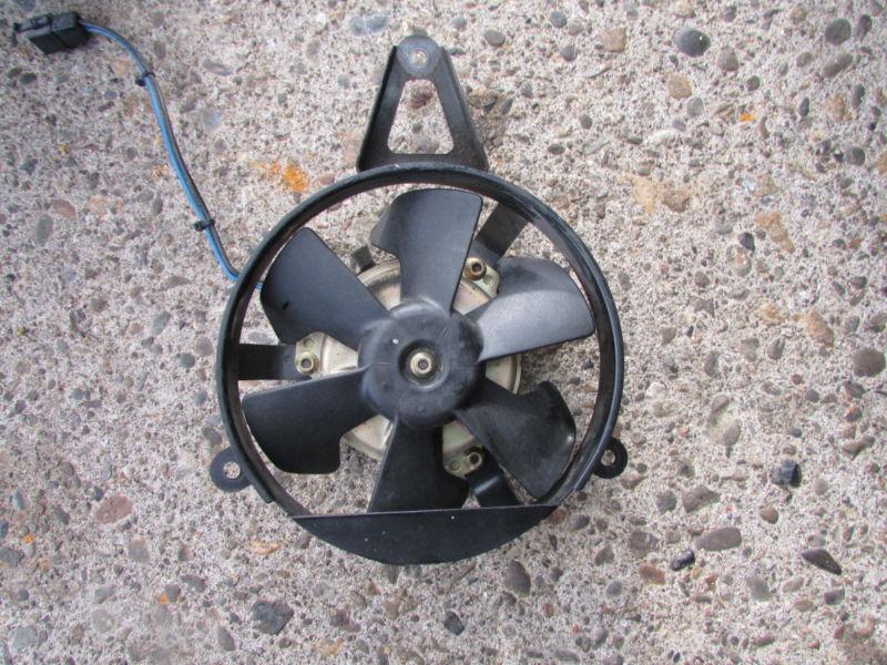 2001 yzf600 yzf 600 radiator rad cooling fan engine motor