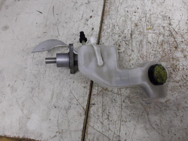 04 05 06 07 08 09 10 11 12 13 mazda 3 brake master cyl w/abs 5186503