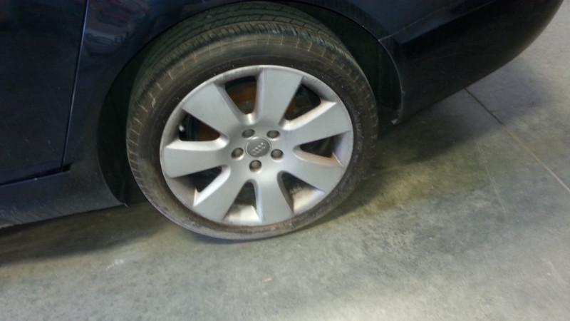 18x8 7 spoke alloy wheel for a 2006 audi a6