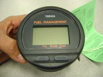 Yamaha outboard digital fuel management gauge 6y5-8350f-00-00 6y5-8350f-00-bk