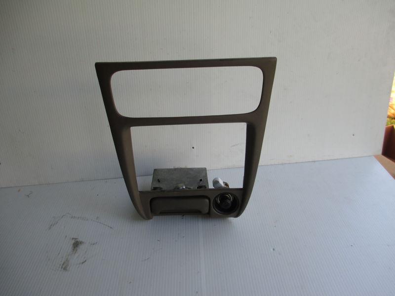 1998 1999 2000 2001 2002 toyota corolla radio bezel with ash tray tan