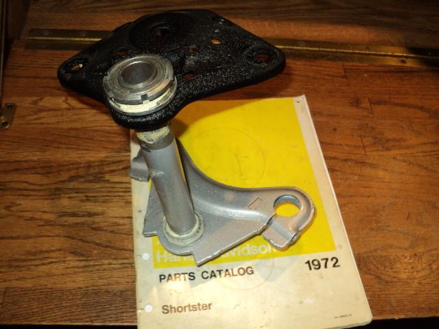 1972 harley  aermacchi    shortster  m-65cc  fork stem upper bracket