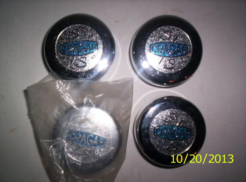 Nos set of 4 cragar ss  mag wheel push-on plastic center caps  