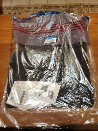 New hyundai santa fe carpet floor mats, front & rear oem black