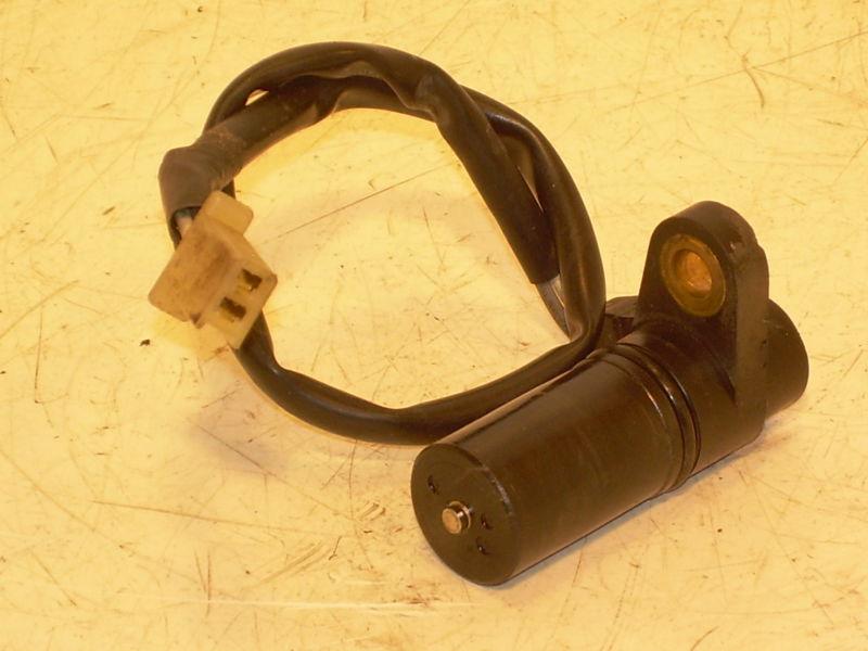 Honda cbr600rr  cbr 600 rr 2004 2006  cam position sensor engine cylinder 