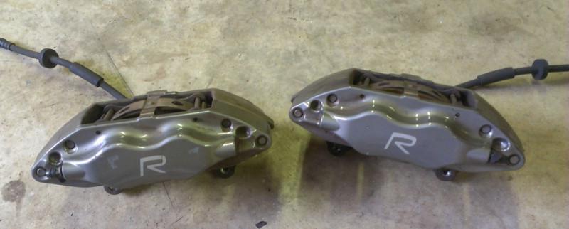 Complete set of 4 volvo s60r v70r brembo calipers with lines