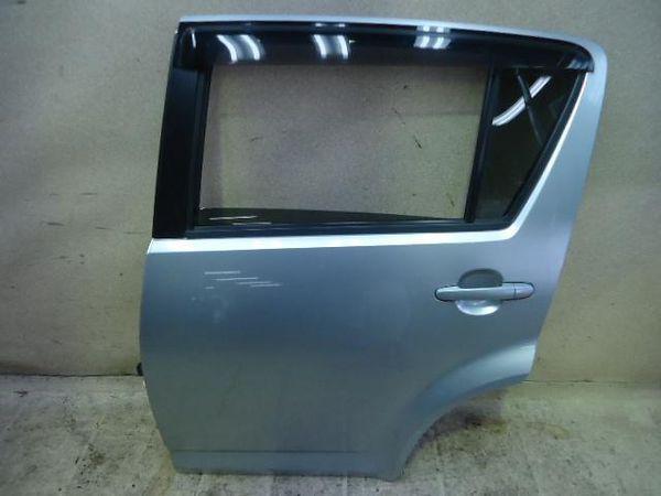 Daihatsu boon 2006 rear left door assembly [2013400]