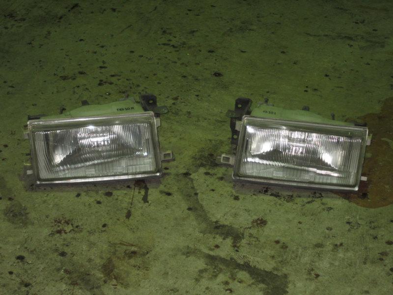 Jdm ae86 levin headlights left & right corolla