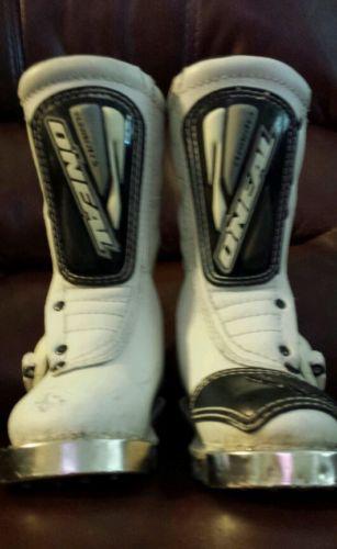 Dirt bike boots