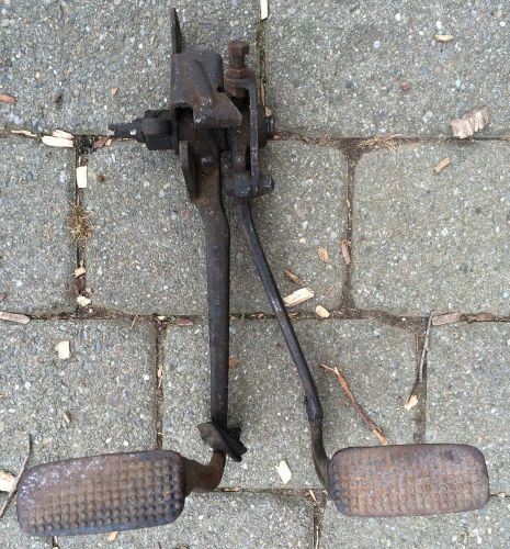 1931 &#039;31 chevrolet chevy clutch &amp; brake pedal assembly