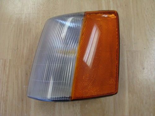 93-98 jeep grand cherokee turn signal marker light left side oem 56005491