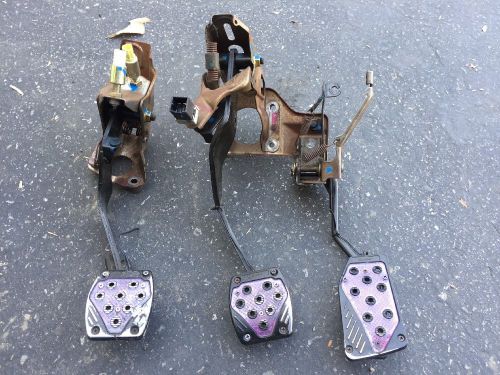 Used 96-00 honda civic 5 speed manual pedal set